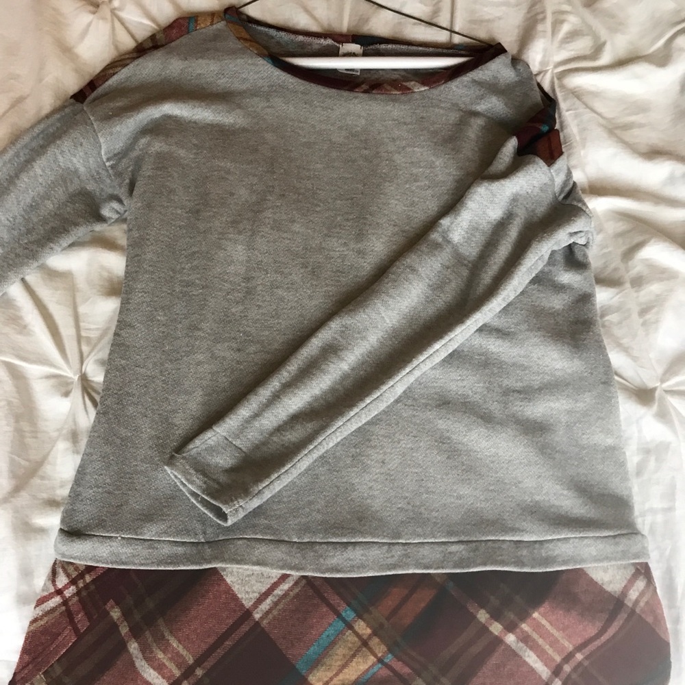 Cute casual boutique tunic top